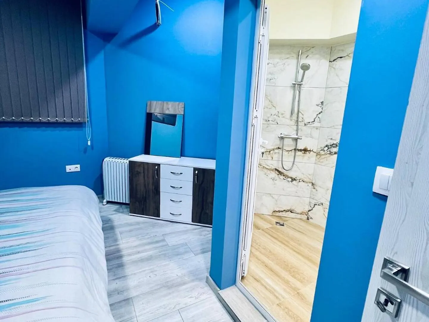 Nj Deluxe Rooms Varna Apartmán